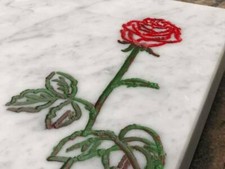 Urnengrabstein Kissenstein